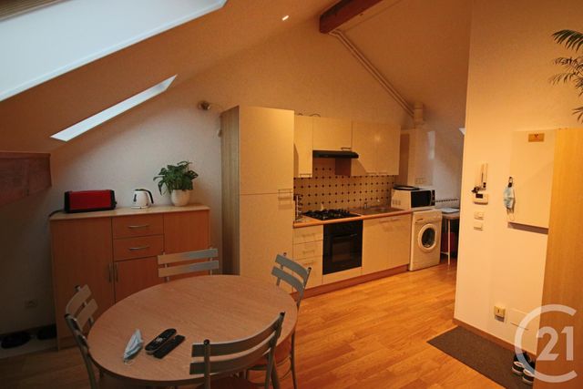 Appartement F1 &agrave; louer - 1 pi&egrave;ce - 22,82 m2 - Metz - 57 - LORRAINE