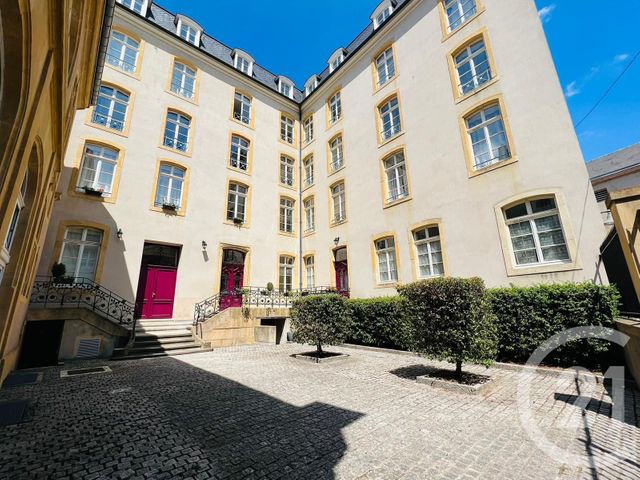 Appartement &agrave; louer - 2 pi&egrave;ces - 66,15 m2 - Metz - 57 - LORRAINE