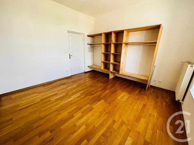 Appartement &agrave; louer - 2 pi&egrave;ces - 66,15 m2 - Metz - 57 - LORRAINE
