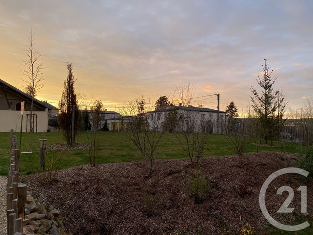 Appartement F3 &agrave; louer - 3 pi&egrave;ces - 68,30 m2 - Terville - 57 - LORRAINE