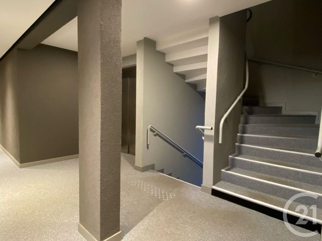 Appartement F3 &agrave; louer - 3 pi&egrave;ces - 68,30 m2 - Terville - 57 - LORRAINE