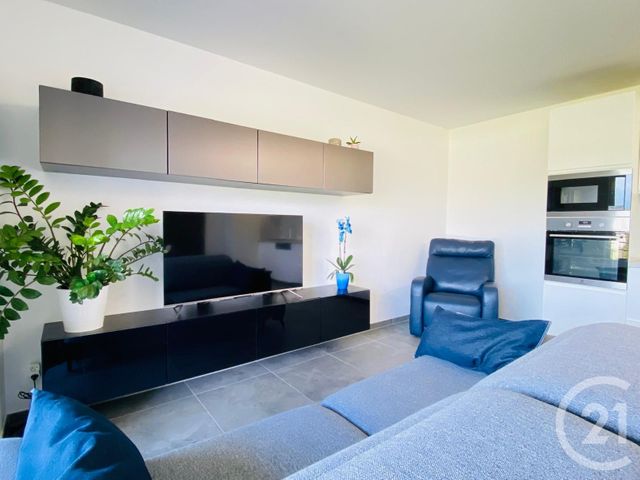 Appartement F3 &agrave; louer - 3 pi&egrave;ces - 68,30 m2 - Terville - 57 - LORRAINE