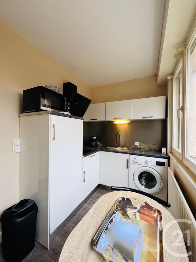 Appartement F1 &agrave; louer - 1 pi&egrave;ce - 26,29 m2 - Metz - 57 - LORRAINE