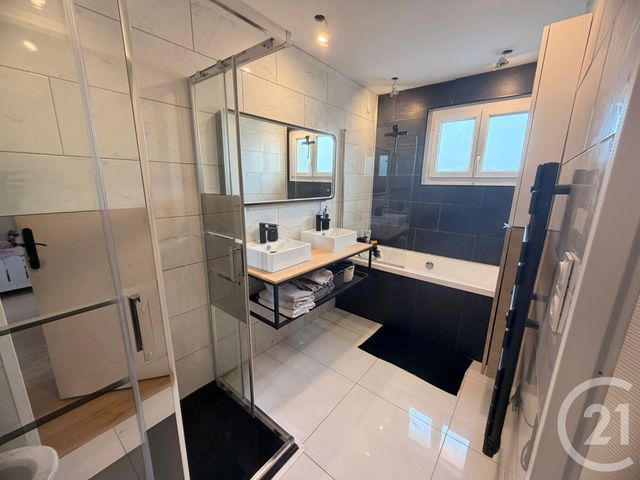 Maison &agrave; louer - 5 pi&egrave;ces - 114,78 m2 - Thionville - 57 - LORRAINE