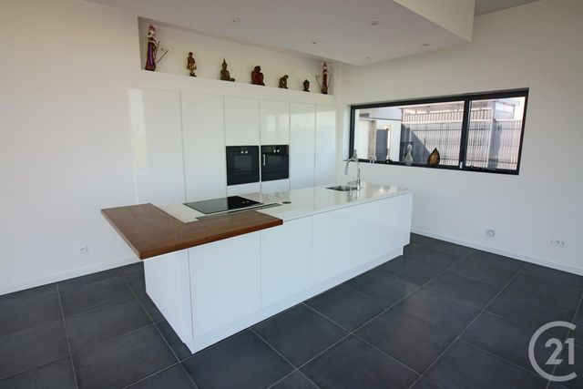 Maison &agrave; louer - 5 pi&egrave;ces - 191,56 m2 - Fleury - 57 - LORRAINE