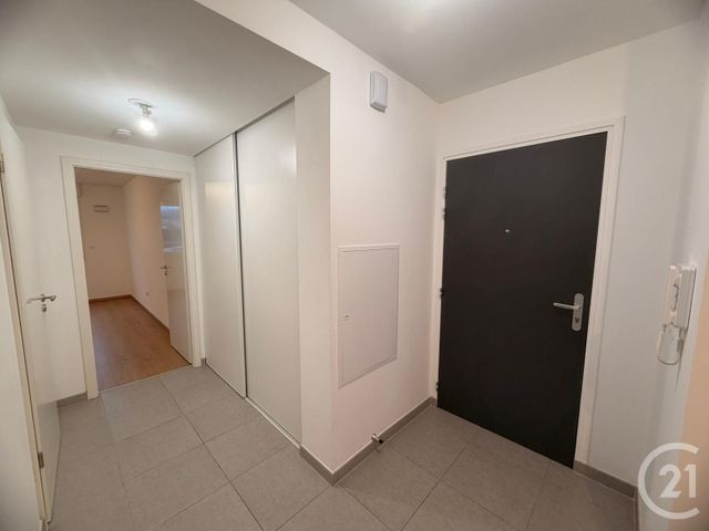 Appartement &agrave; louer - 2 pi&egrave;ces - 37,50 m2 - Metz - 57 - LORRAINE
