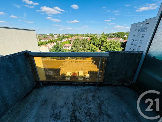 Appartement Studio &agrave; louer - 1 pi&egrave;ce - 32,40 m2 - Metz - 57 - LORRAINE