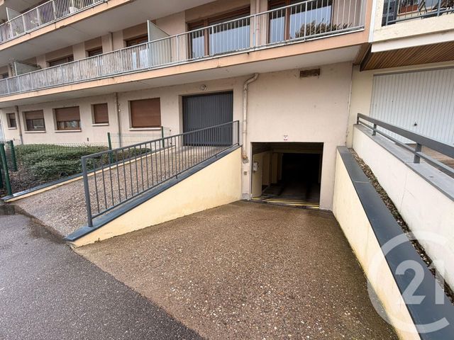 Parking &agrave; louer - 10 m2 - Metz - 57 - LORRAINE