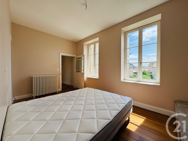 Appartement &agrave; louer - 3 pi&egrave;ces - 87,55 m2 - Le Ban St Martin - 57 - LORRAINE