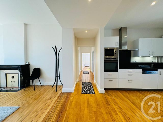 Appartement &agrave; louer - 3 pi&egrave;ces - 87,55 m2 - Le Ban St Martin - 57 - LORRAINE