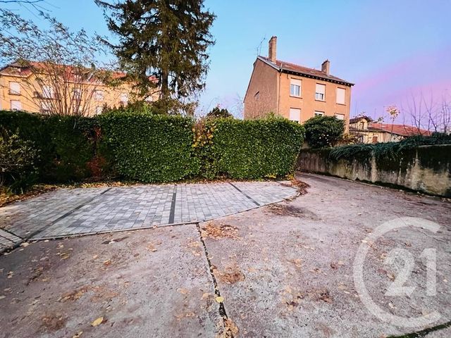 Appartement &agrave; louer - 3 pi&egrave;ces - 87,55 m2 - Le Ban St Martin - 57 - LORRAINE