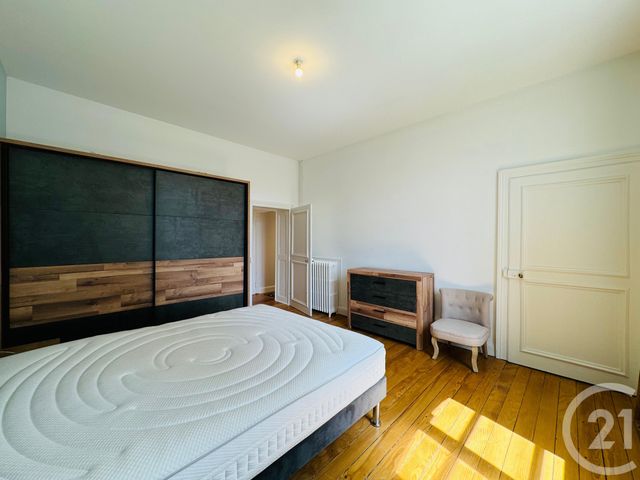 Appartement &agrave; louer - 3 pi&egrave;ces - 87,55 m2 - Le Ban St Martin - 57 - LORRAINE