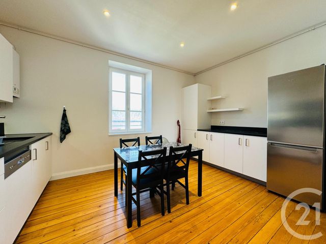 Appartement &agrave; louer - 3 pi&egrave;ces - 87,55 m2 - Le Ban St Martin - 57 - LORRAINE