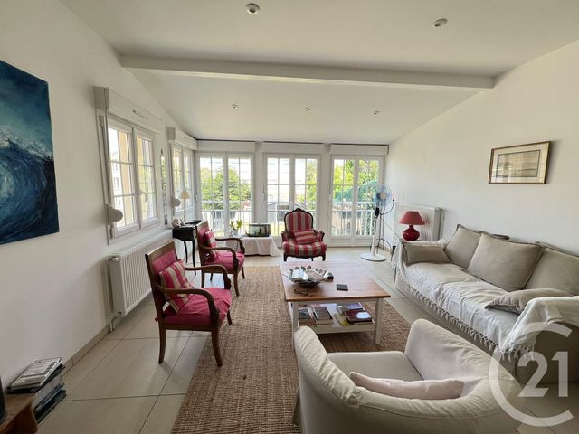 Maison &agrave; louer - 4 pi&egrave;ces - 117,55 m2 - Metz - 57 - LORRAINE