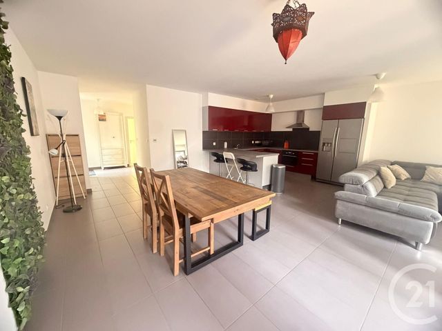 Appartement &agrave; louer - 3 pi&egrave;ces - 82 m2 - Metz - 57 - LORRAINE