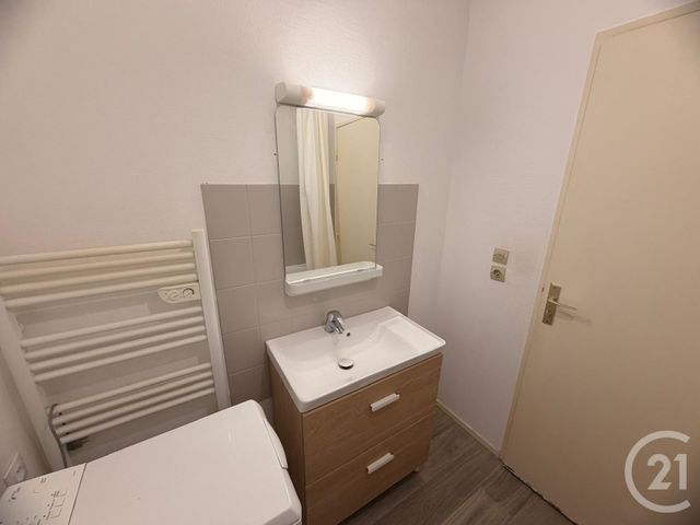 Appartement F1 &agrave; louer - 1 pi&egrave;ce - 30,51 m2 - Metz - 57 - LORRAINE