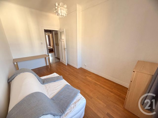 Appartement &agrave; louer - 3 pi&egrave;ces - 66,43 m2 - Montigny Les Metz - 57 - LORRAINE