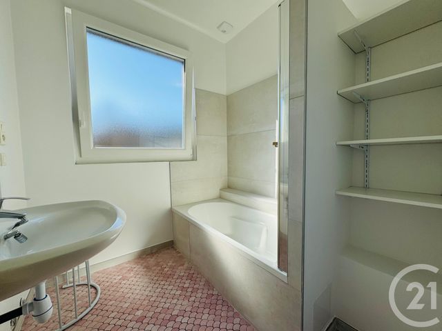 Appartement F6 &agrave; louer - 6 pi&egrave;ces - 124,36 m2 - Thionville - 57 - LORRAINE