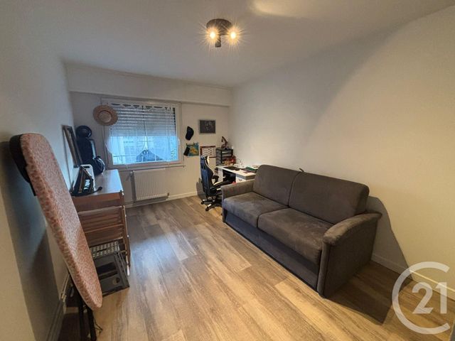 Appartement &agrave; louer - 4 pi&egrave;ces - 82,34 m2 - Metz - 57 - LORRAINE