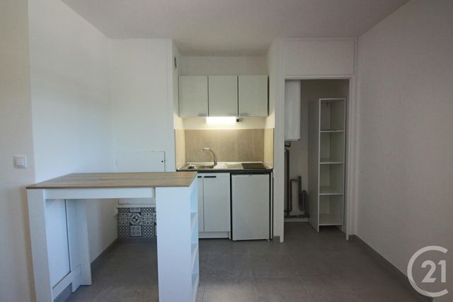 Appartement Studio &agrave; louer - 1 pi&egrave;ce - 28,11 m2 - Longeville Les Metz - 57 - LORRAINE