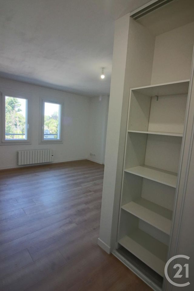 Appartement Studio &agrave; louer - 1 pi&egrave;ce - 28,11 m2 - Longeville Les Metz - 57 - LORRAINE