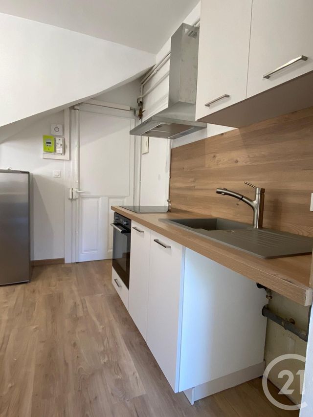 Appartement &agrave; louer - 2 pi&egrave;ces - 35,36 m2 - Metz - 57 - LORRAINE