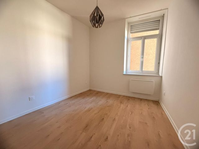 Appartement F3 &agrave; louer - 3 pi&egrave;ces - 58,70 m2 - Le Ban St Martin - 57 - LORRAINE