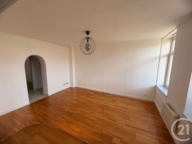 Appartement F3 &agrave; louer - 3 pi&egrave;ces - 58,70 m2 - Le Ban St Martin - 57 - LORRAINE