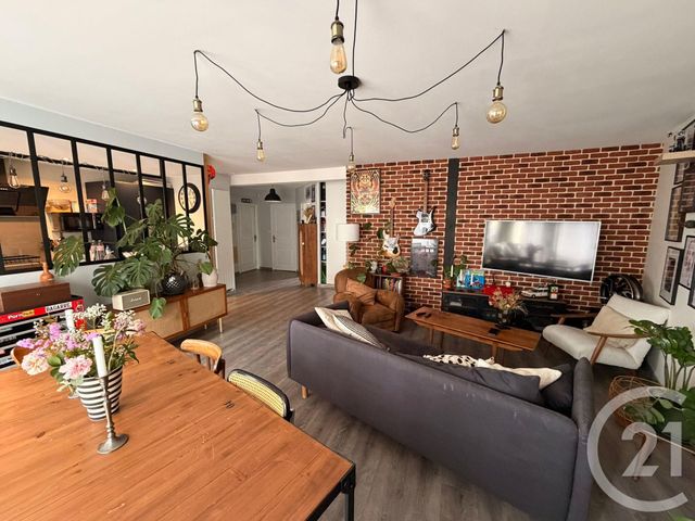 Appartement 3 pieces avec 2 chambres &agrave; louer - 3 pi&egrave;ces - 82,79 m2 - Montigny Les Metz - 57 - LORRAINE