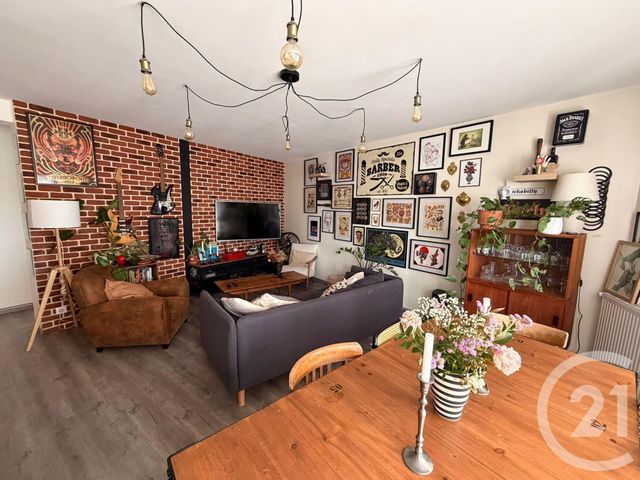 Appartement 3 pieces avec 2 chambres &agrave; louer - 3 pi&egrave;ces - 82,79 m2 - Montigny Les Metz - 57 - LORRAINE