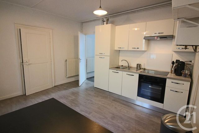 Appartement F3 &agrave; louer - 3 pi&egrave;ces - 92,20 m2 - Metz - 57 - LORRAINE