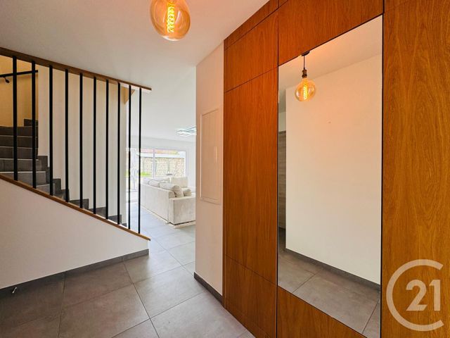 Maison &agrave; louer - 5 pi&egrave;ces - 130,01 m2 - Vigy - 57 - LORRAINE