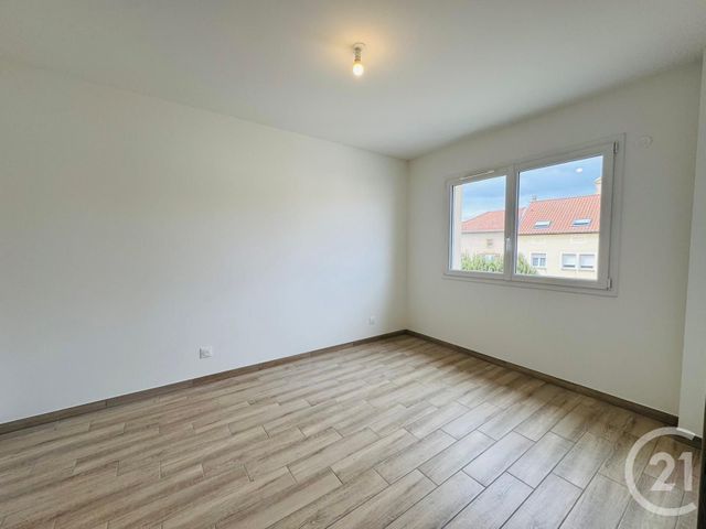 Maison &agrave; louer - 5 pi&egrave;ces - 130,01 m2 - Vigy - 57 - LORRAINE