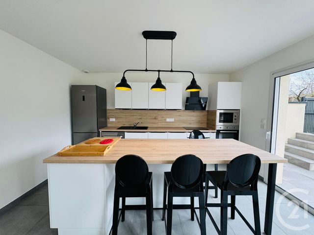 Maison &agrave; louer - 5 pi&egrave;ces - 130,01 m2 - Vigy - 57 - LORRAINE