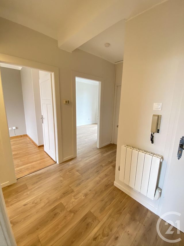 Appartement F2 &agrave; louer - 2 pi&egrave;ces - 45,43 m2 - Longeville Les Metz - 57 - LORRAINE