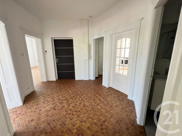Appartement F3 &agrave; louer - 3 pi&egrave;ces - 74,78 m2 - Metz - 57 - LORRAINE