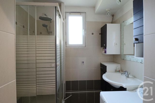 Appartement F2 &agrave; louer - 2 pi&egrave;ces - 54,40 m2 - Metz - 57 - LORRAINE