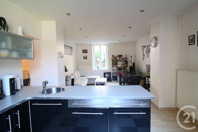 Appartement F2 &agrave; louer - 2 pi&egrave;ces - 54,40 m2 - Metz - 57 - LORRAINE