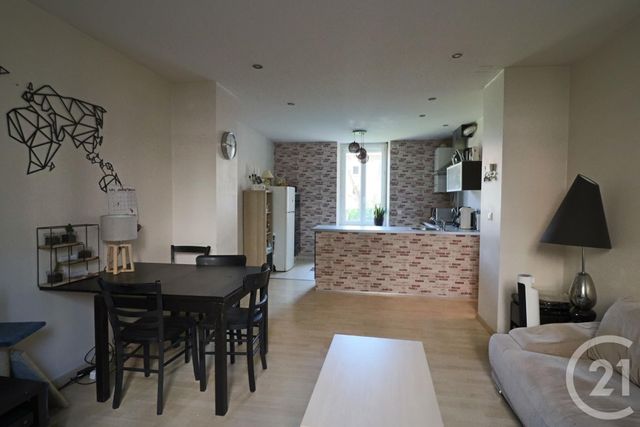 Appartement F2 &agrave; louer - 2 pi&egrave;ces - 54,40 m2 - Metz - 57 - LORRAINE