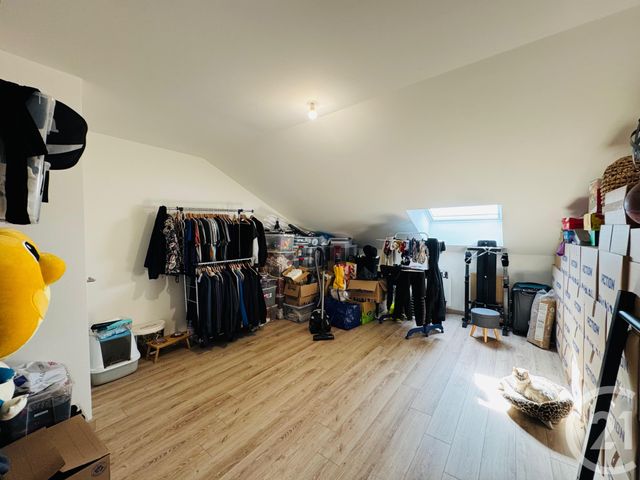 Appartement F5 &agrave; louer - 5 pi&egrave;ces - 93,28 m2 - Cuvry - 57 - LORRAINE