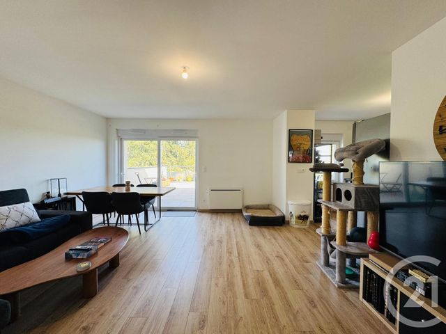 Appartement F5 &agrave; louer - 5 pi&egrave;ces - 93,28 m2 - Cuvry - 57 - LORRAINE