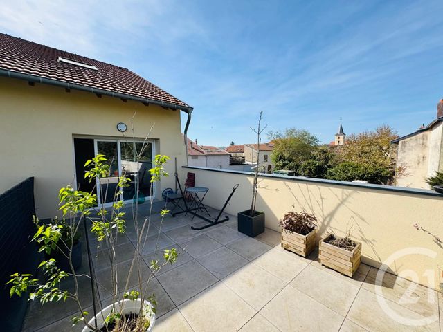 Appartement F5 &agrave; louer - 5 pi&egrave;ces - 93,28 m2 - Cuvry - 57 - LORRAINE