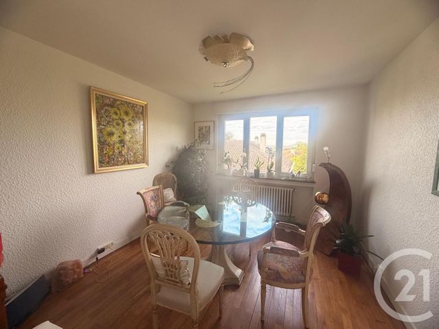 Appartement F4 &agrave; louer - 4 pi&egrave;ces - 77,24 m2 - Metz - 57 - LORRAINE
