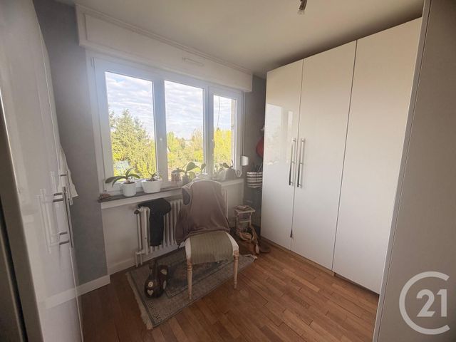 Appartement F4 &agrave; louer - 4 pi&egrave;ces - 77,24 m2 - Metz - 57 - LORRAINE