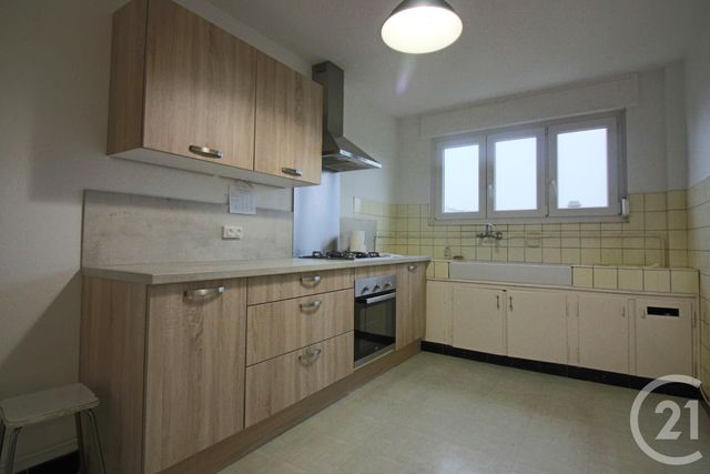 Appartement F4 &agrave; louer - 4 pi&egrave;ces - 77,24 m2 - Metz - 57 - LORRAINE