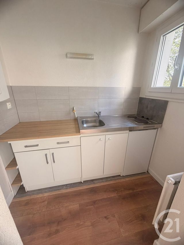Appartement F1 &agrave; louer - 1 pi&egrave;ce - 18,83 m2 - Metz - 57 - LORRAINE
