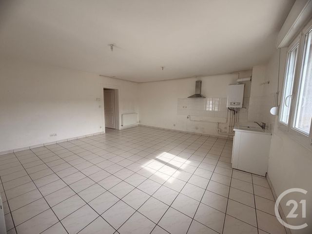 Appartement F3 &agrave; louer - 3 pi&egrave;ces - 56,12 m2 - Uckange - 57 - LORRAINE
