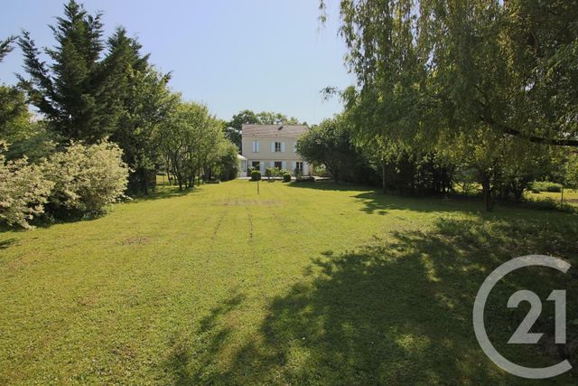 Maison &agrave; louer - 7 pi&egrave;ces - 175,67 m2 - Metz - 57 - LORRAINE