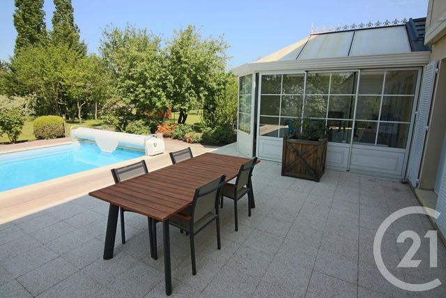 Maison &agrave; louer - 7 pi&egrave;ces - 175,67 m2 - Metz - 57 - LORRAINE