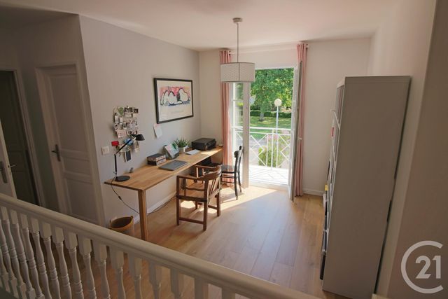 Maison &agrave; louer - 7 pi&egrave;ces - 175,67 m2 - Metz - 57 - LORRAINE